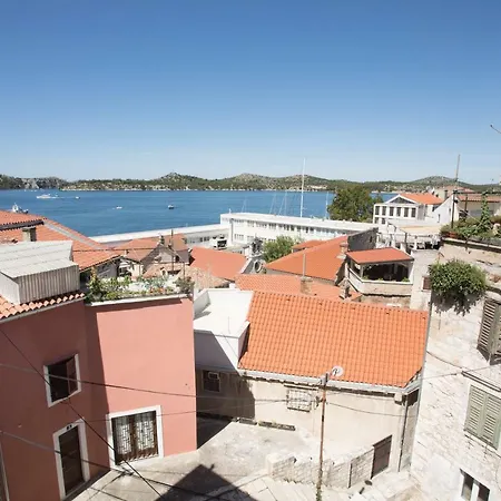 Apartment Vinka Sibenik