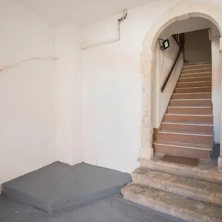 Vinka Apartment *